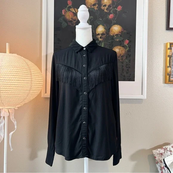 Levi's Selita Western Fringe black snap button collared shirt XS - Picture 1 of 6
